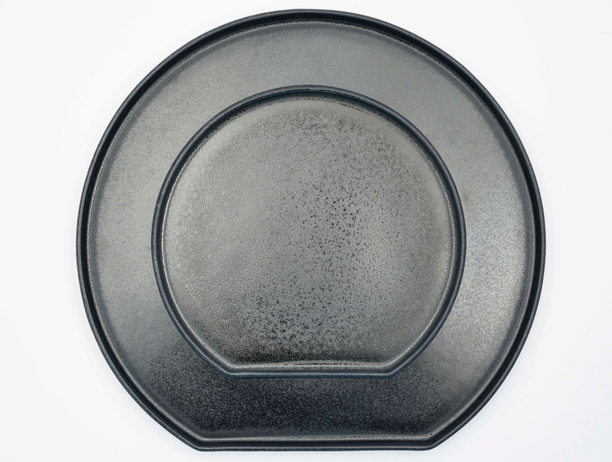 Black Reactive Plates - Pre Order