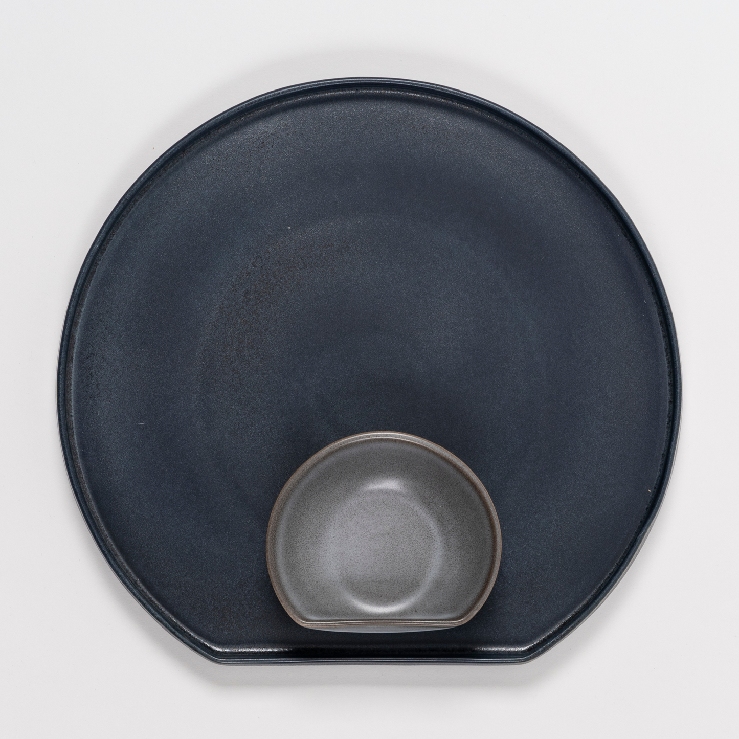Black Reactive - 30cm flat platter