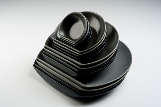 Monochrome 3 - Set of 16